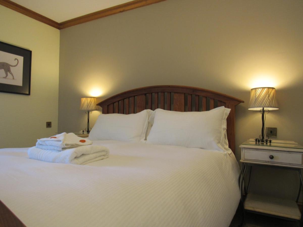 The Vestry 3*