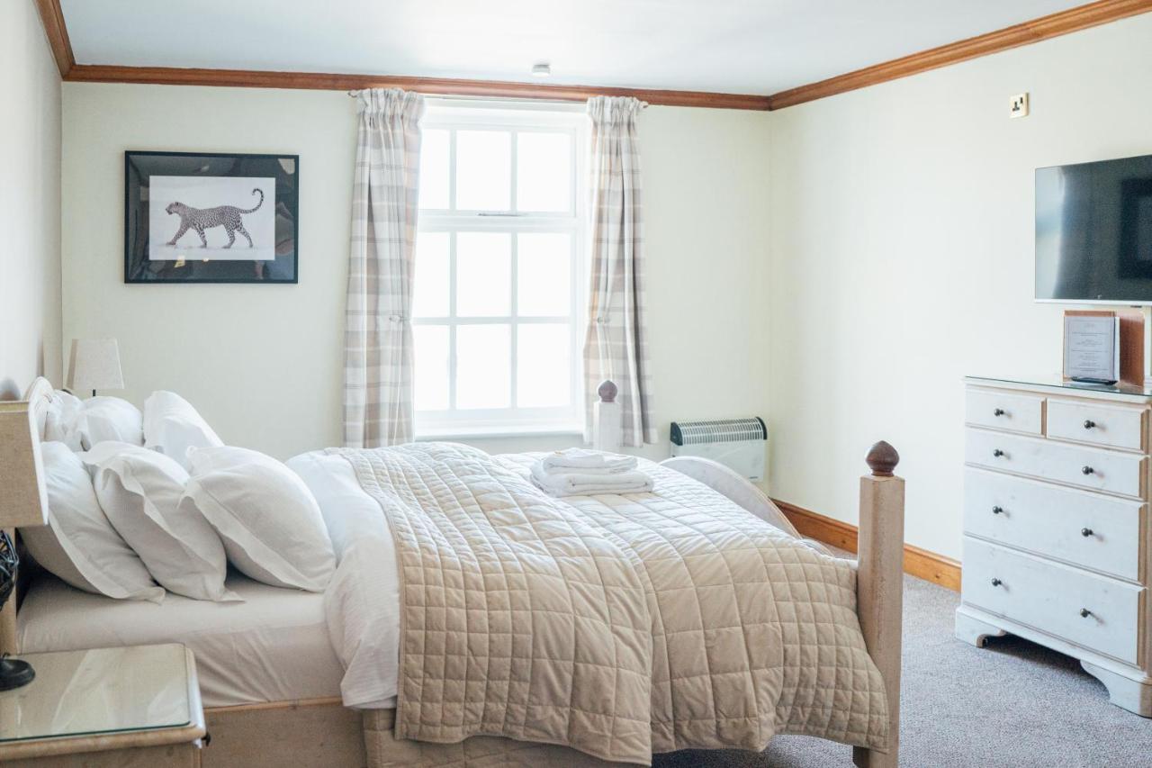 The Vestry 3*